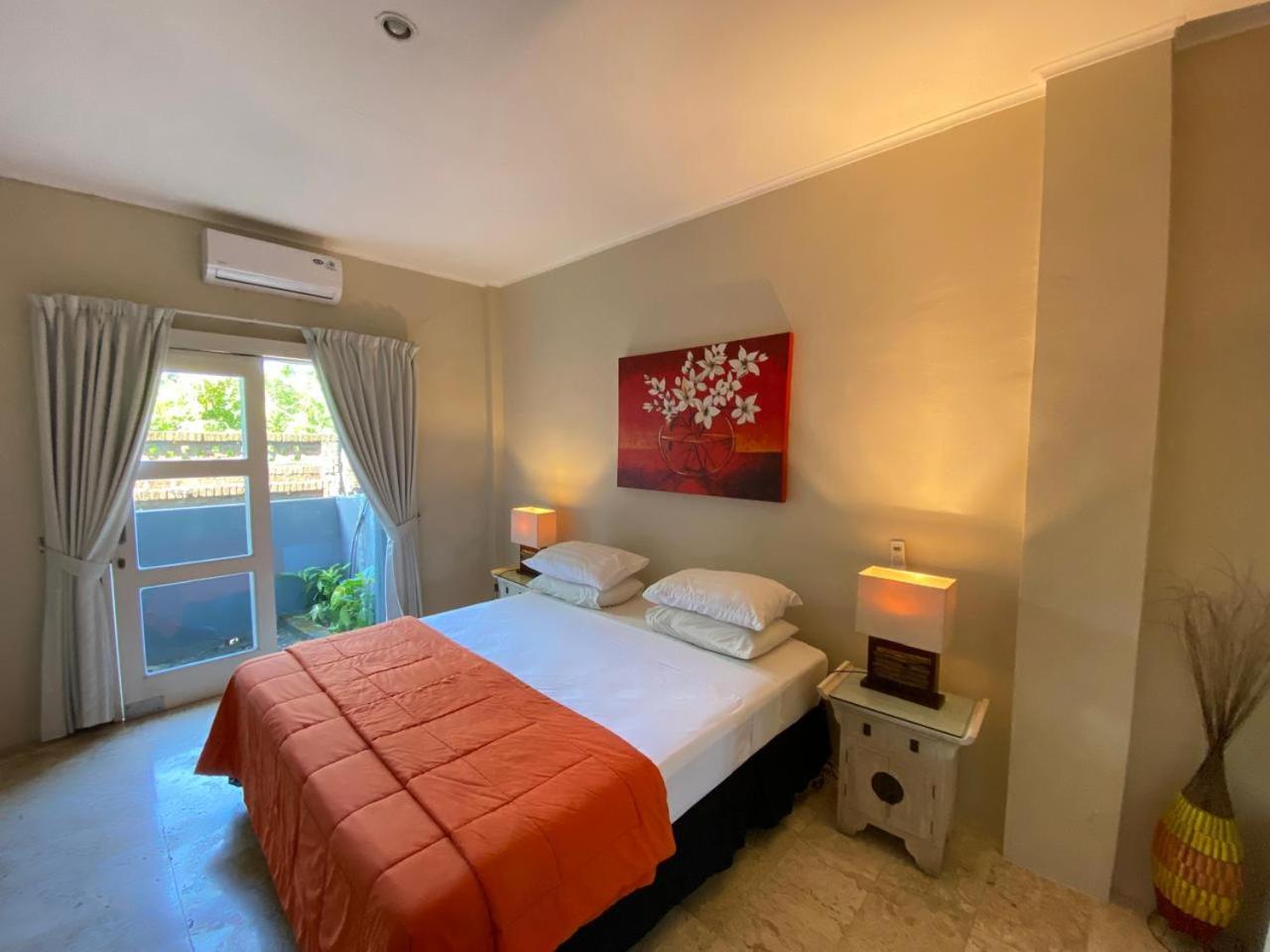 2bedroom Petitenget Apartemen